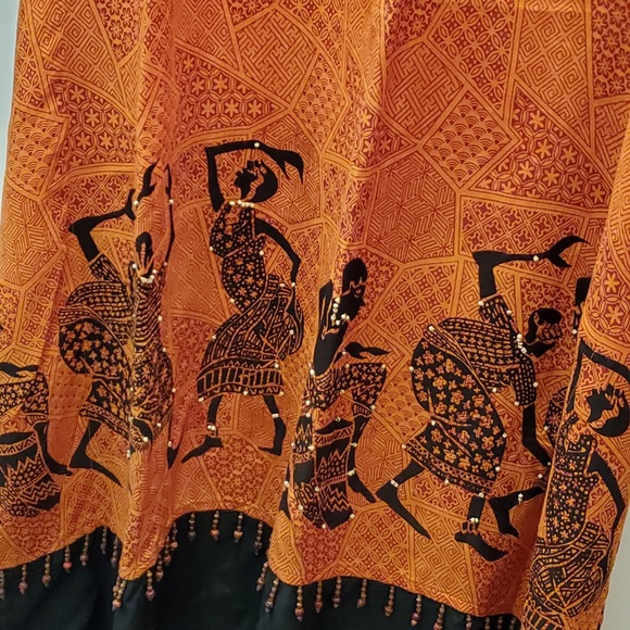 MEETU MAGIC The African Scene Tribal Maxi Caftan with bead work - Picture 3 of 5